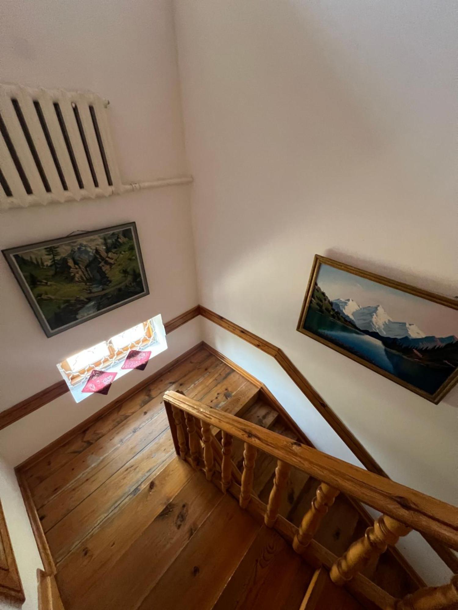 Дом 14 Bed & Breakfast Osh Luaran gambar